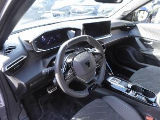 Peugeot 2008 Hybrid 136 GT picture 14