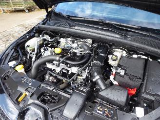 Renault Clio V Techno picture 21