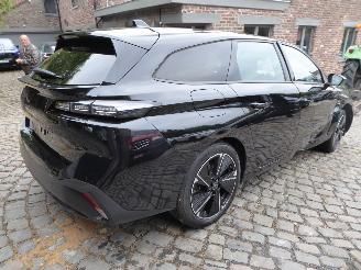 Peugeot 308 SW e- Style picture 8