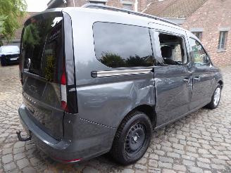 Volkswagen Caddy Maxi Combi Plus picture 6