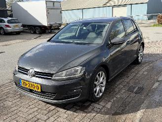 uszkodzony samochody osobowe Volkswagen Golf 2.0 TDI Xenon Navi Clima AUTOMAAT 2012/11
