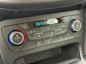 Ford Focus 1.5 TDCI Titanium Navi Clima EURO-6 picture 11