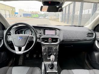 Volvo V-40 1.6 D2 Navi Clima PDC picture 7