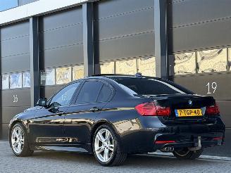 BMW 3-serie 330d M-Pakket Head-Up Dak Leer picture 5