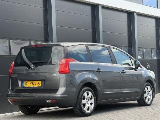 Peugeot 5008 1.6 VTi Navi Clima 7-PERS picture 4