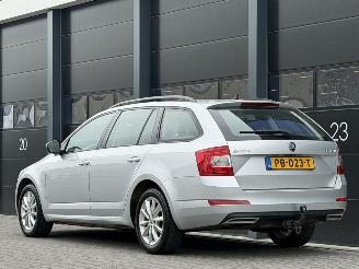 Skoda Octavia 1.6 TDI Navi Clima AUTOMAAT picture 5