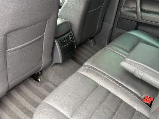 Volkswagen Touareg 3.0 TDI Navi Leer Clima picture 9