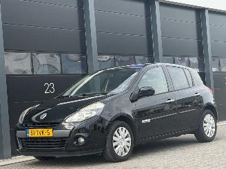 occasion passenger cars Renault Clio 1.5 DCI Authentique 2012/4