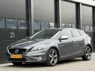 Tweedehands auto Volvo V-40 1.6 D2 R-Design 2013/6