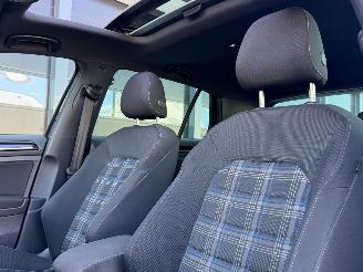 Volkswagen Golf 1.4 TSI GTE Pano Clima Camera picture 8