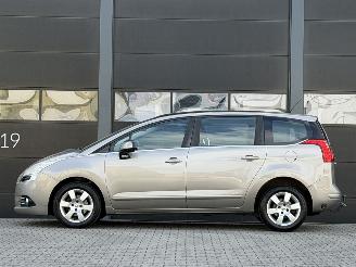 Peugeot 5008 1.6 VTi ST  * LPG * Navi Clima Pano picture 6