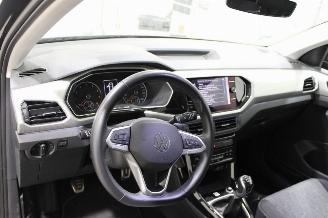 Volkswagen T-Cross  picture 8