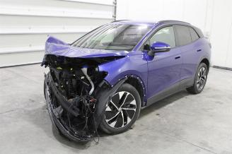 damaged passenger cars Volkswagen ID.4  2024/10