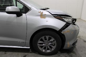 Toyota Sienna  picture 7