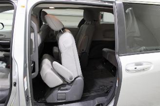 Toyota Sienna  picture 21