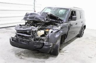 damaged passenger cars Land Rover Defender  2023/2