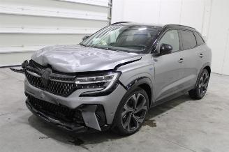 Vaurioauto  passenger cars Renault Austral  2025/2