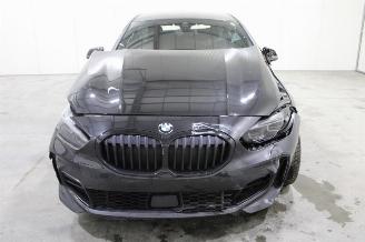 BMW 1-serie 118 picture 7