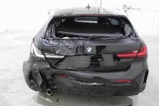 BMW 1-serie 118 picture 8