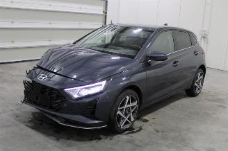 damaged passenger cars Hyundai I-20 i20 2024/9
