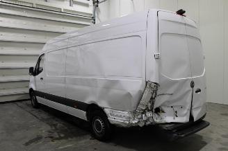 Mercedes Sprinter  picture 4