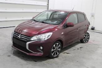 krockskadad bil auto Mitsubishi Space-star Space Star 2020/7