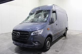 Damaged car Mercedes Sprinter  2024/8