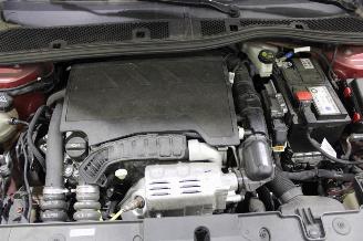 Peugeot 208  picture 13