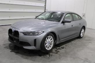 uszkodzony samochody osobowe BMW i4  2023/4