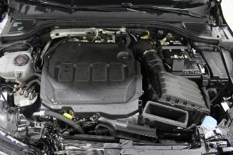 Volkswagen Golf  picture 13