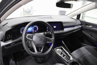 Volkswagen Golf  picture 10