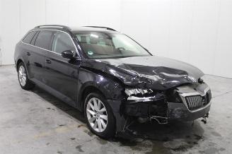 Skoda Superb  picture 2