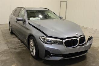BMW 5-serie 520 picture 2