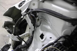 Peugeot 208  picture 23