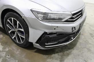 Volkswagen Passat  picture 6