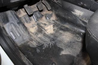 Renault Express  picture 21