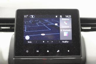 Renault Clio  picture 14