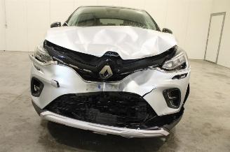Renault Captur  picture 18