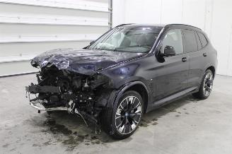BMW iX3  picture 1