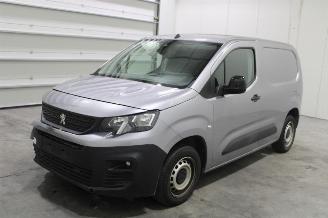 Schadeauto Peugeot Partner  2022/12