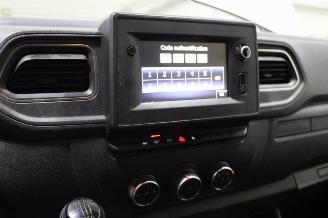 Nissan Interstar  picture 12