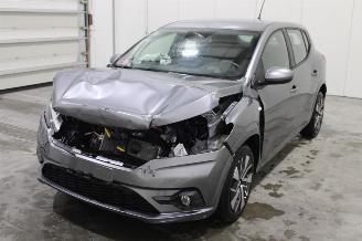 Schadeauto Dacia Sandero  2024/11