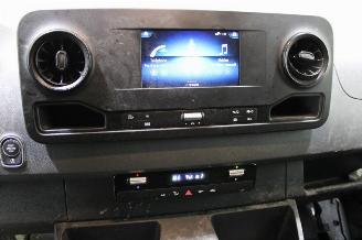 Mercedes Sprinter  picture 7