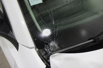 Volkswagen T-Roc  picture 9