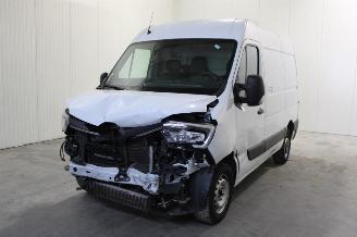 skadebil auto Renault Master  2023/8