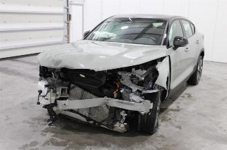 Volvo EC40  picture 1