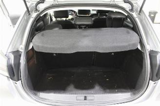 Peugeot 208  picture 20