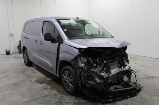 Coche accidentado Peugeot Partner  2023/1