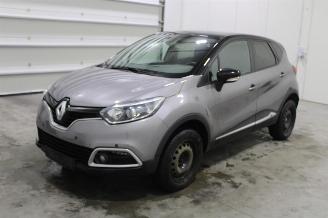 uszkodzony samochody osobowe Renault Captur  2017/4