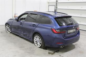 BMW 3-serie 320 picture 4